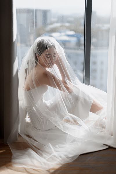 結婚式の写真家Azimzhan Nuritdinkhodzhaev (azimzhan)。2月17日の写真