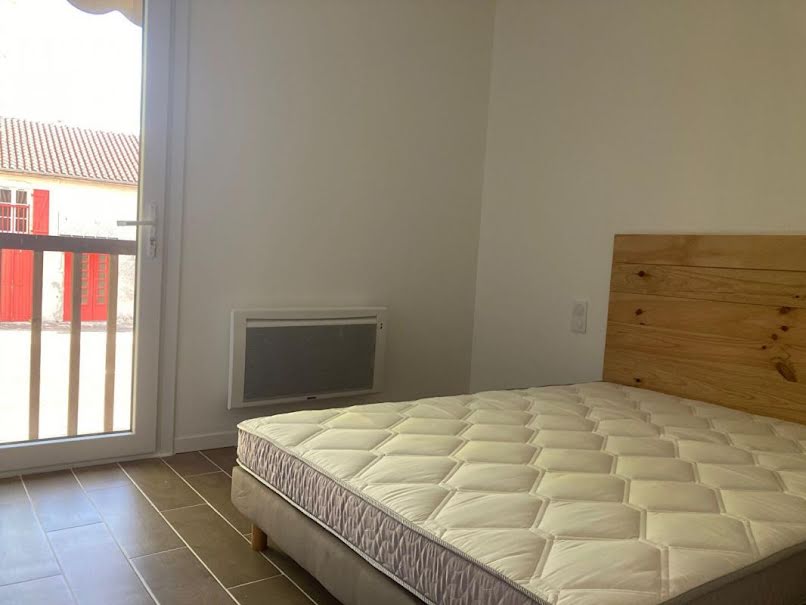 Location meublée appartement 1 pièce 33 m² à Pomarez (40360), 470 €