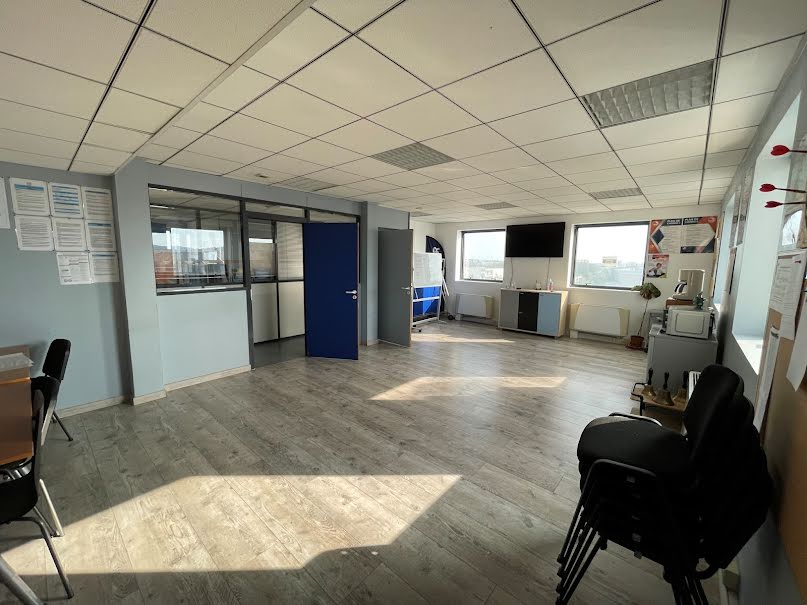 Vente locaux professionnels  105.37 m² à Dijon (21000), 199 000 €