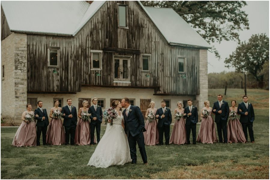 Wedding photographer Meg Mcgee (megmcgee). Photo of 9 September 2019