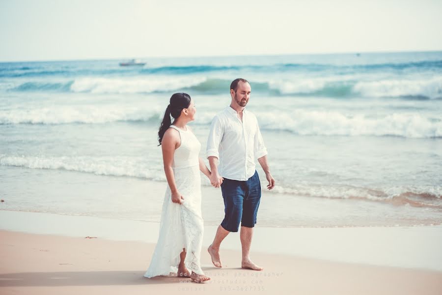 Fotógrafo de casamento Danai Muaknimit (danai). Foto de 5 de novembro 2019