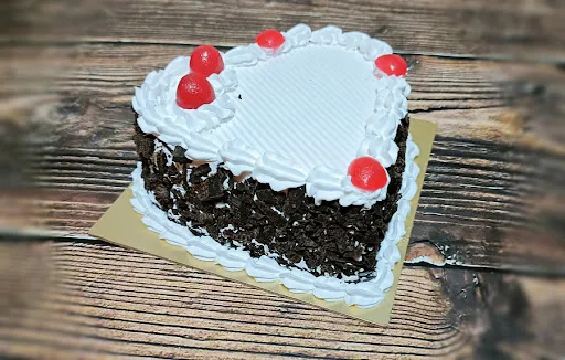 Mini Black Forest Heart Cake [Pure Eggless 350Gms]