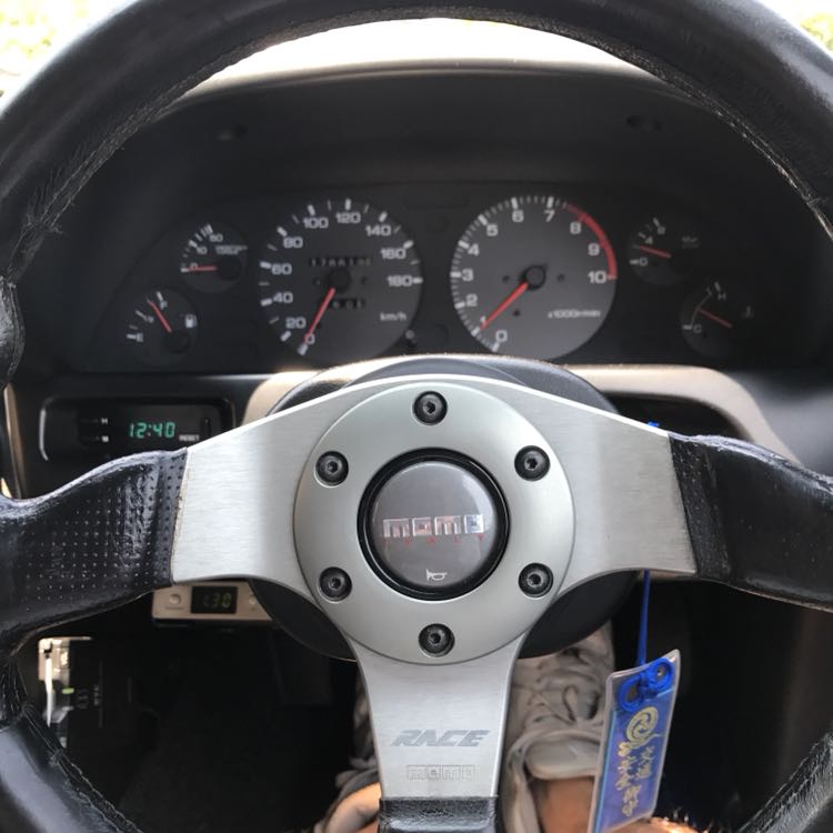 スカイライン GT-Rのステアリング交換に関するカスタム事例の投稿画像1枚目