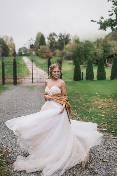 Fotógrafo de bodas Ekaterina Guschina (ekaterinagushina). Foto del 9 de octubre 2017