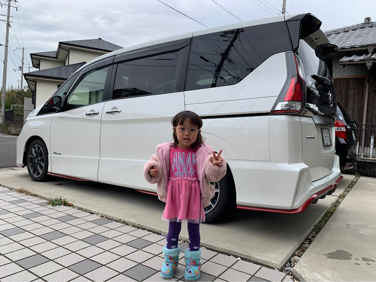 セレナのロードスター ・ぱぱいや号専属モデル^ ^・孫もり休日に関するカスタム事例の投稿画像9枚目