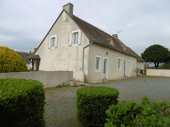 maison à Saint-Georges-du-Rosay (72)