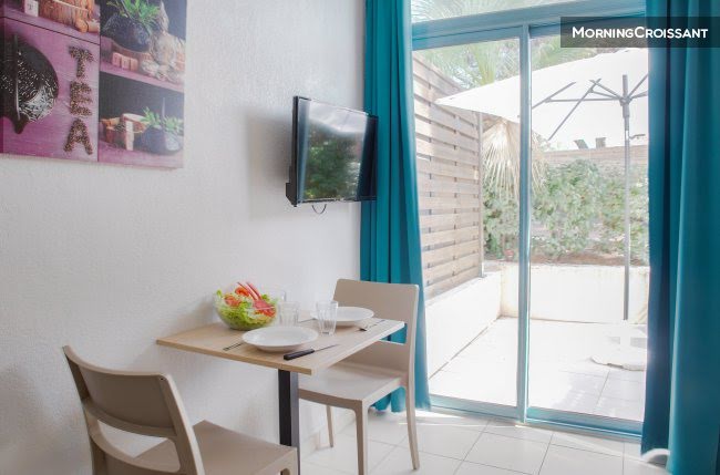 Location meublée duplex 2 pièces 28 m² à Frejus (83600), 735 €