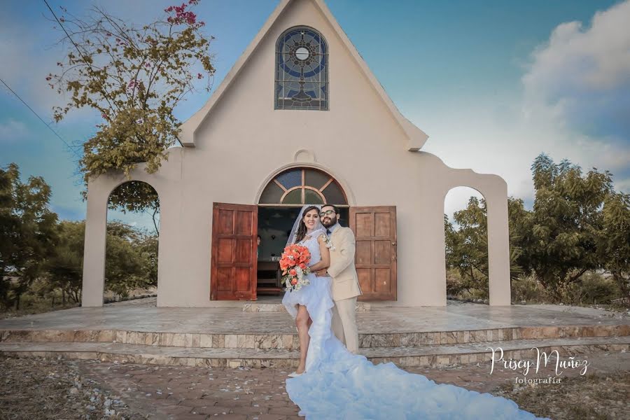 Fotógrafo de bodas Priscy Muñoz (munoz). Foto del 10 de junio 2020