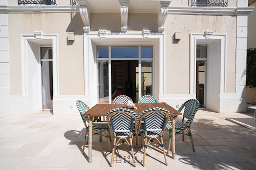 House with pool and garden 2