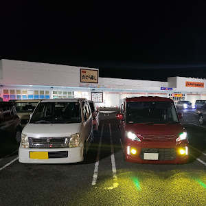 スペーシアカスタム MK32S