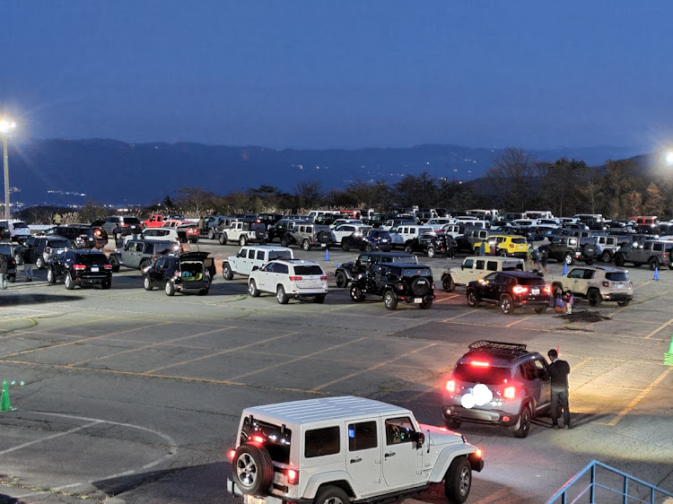 グランドチェロキーの寒い・jeep・wrangler・GRANDCHEROKEEに関するカスタム事例の投稿画像2枚目