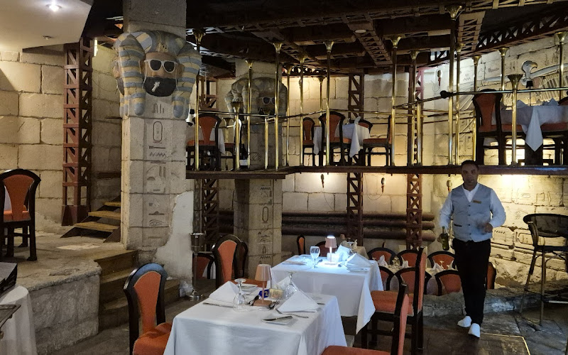 King Dude II Restaurant & Bar