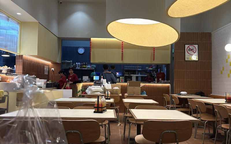 Luna Luna - Hextar World Empire City