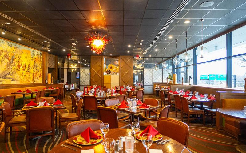 Carmine's Steak House