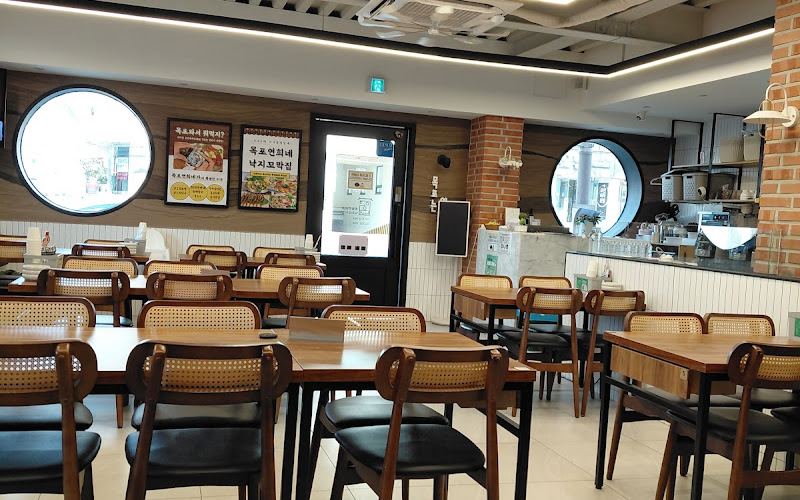 목포연희네 낙지꼬막집 유달산케이블카점