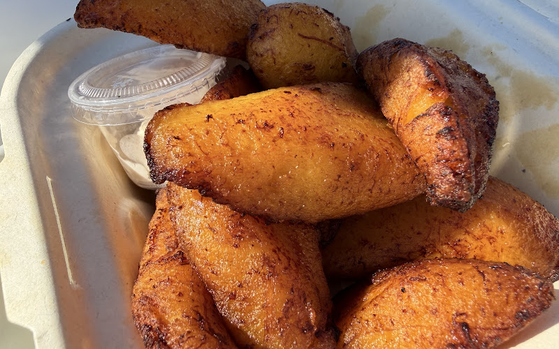 Lamas Peruvian & Mexican Food Truck