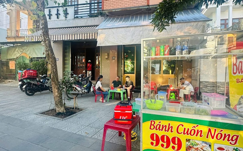 Bánh cuốn nóng 999 – Võ Thị Sáu Gia Lai