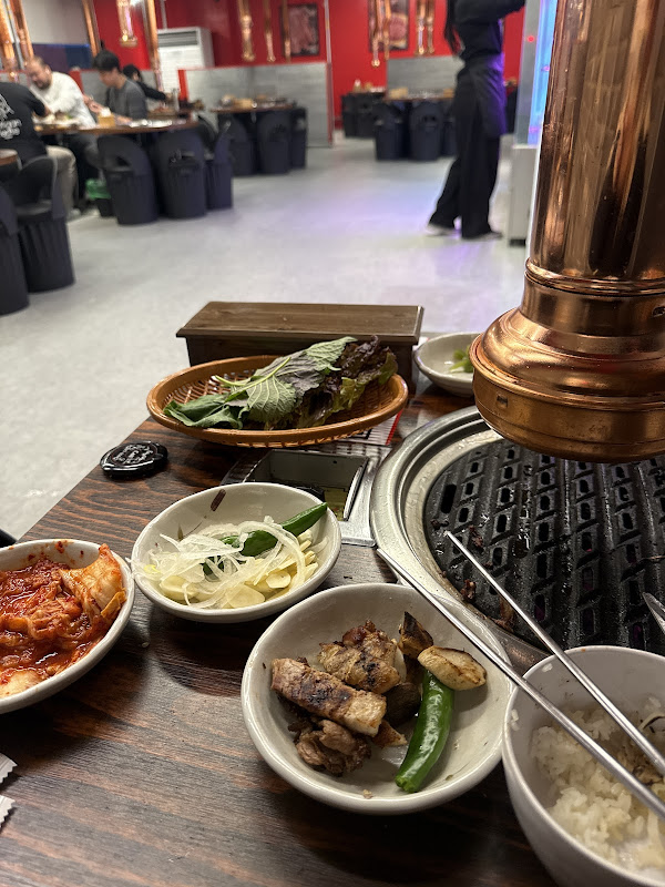 Mongvely Myeongdong all-you-can-eat Korean BBQ