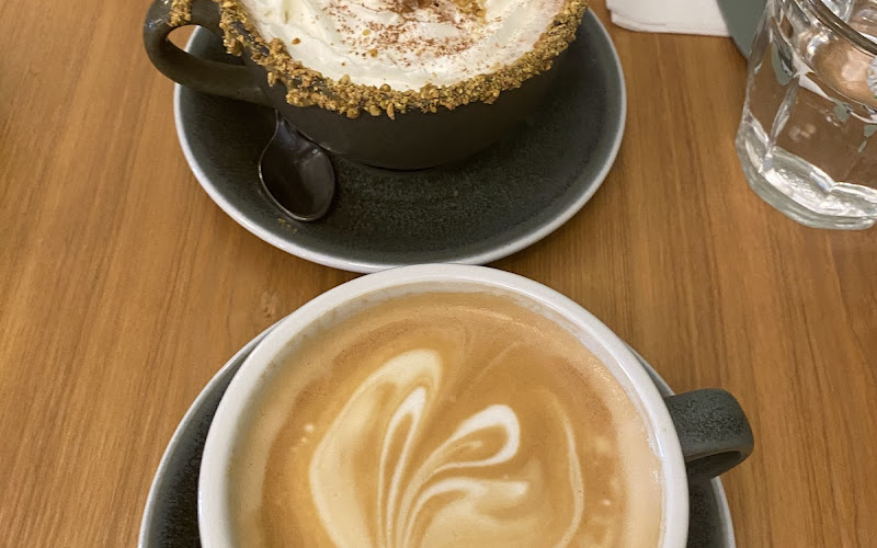 Café Bastille Weston