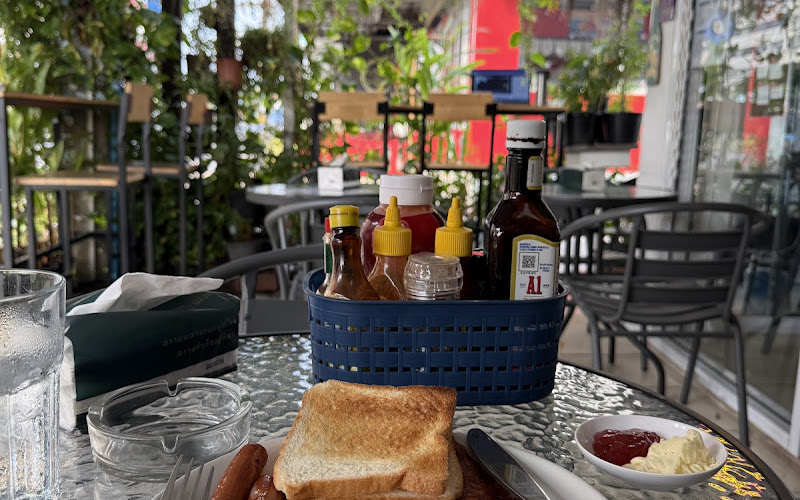 So Cal Nood Bar Restaurant