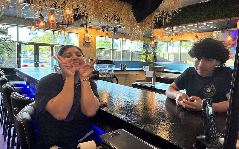 Coco’s Mariscos & Tequlia
