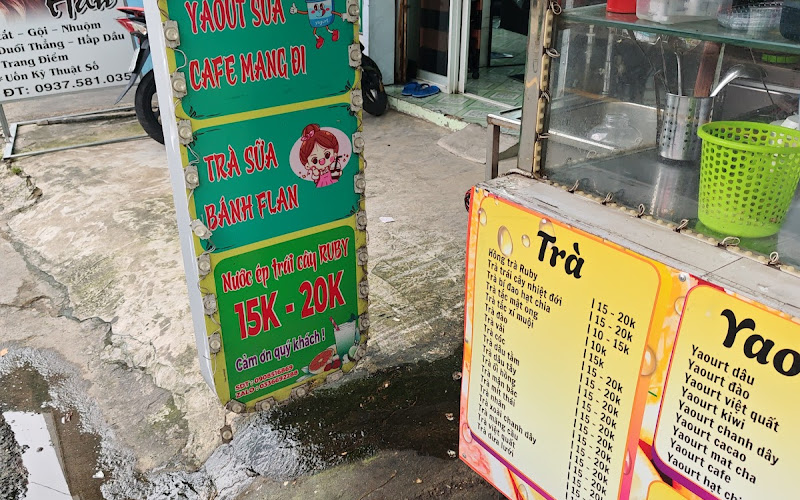 Quán Ruby sinh tố nước ép trà cà phê