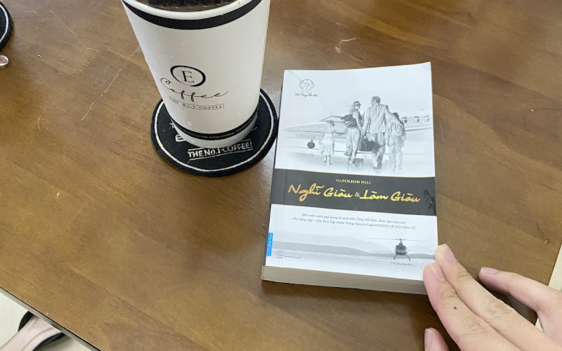 Trung Nguyên E-Coffee Hoàng Hoa Thám, Quang Trung, Hà Đông, Hà Nội