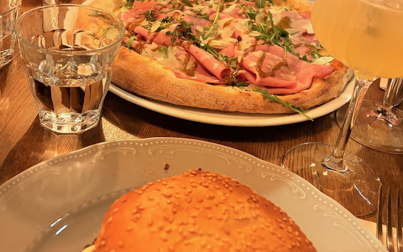 La Tour de Contrôle - Restaurant & Hébergement en Savoie