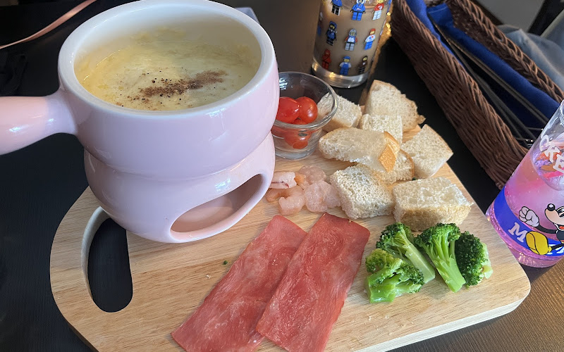 RESTA西九条 Cafe&Music