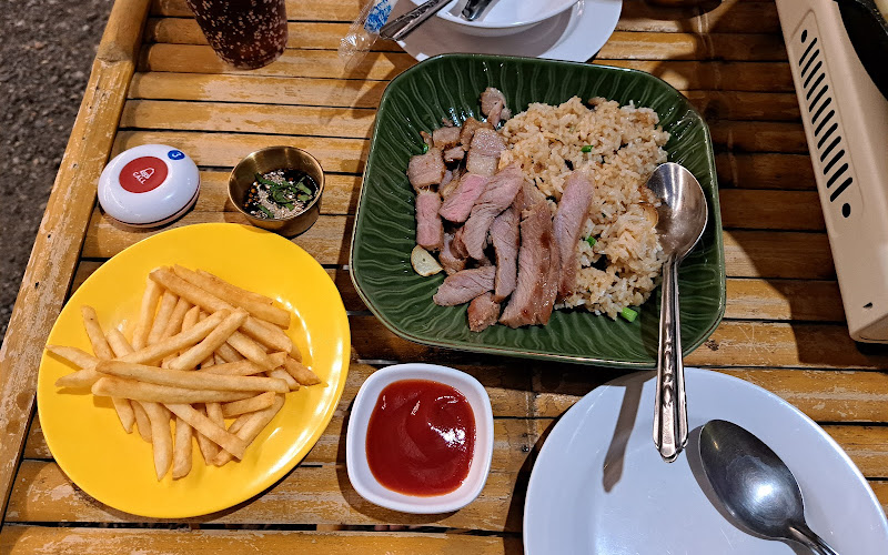 สบายดี หมูกระทะ & แจ่วฮ้อน คาเฟ่ Sabaidee Restaurant and Cafe