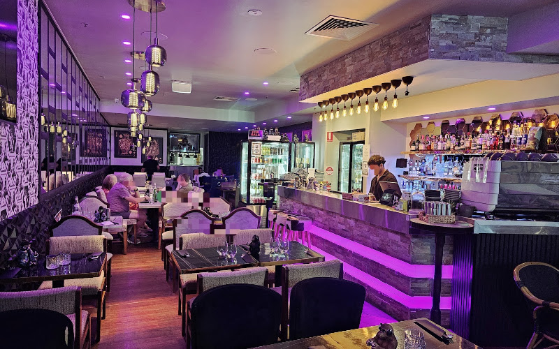 Drunken Monkey Cafe Bar & Restaurant Broadbeach