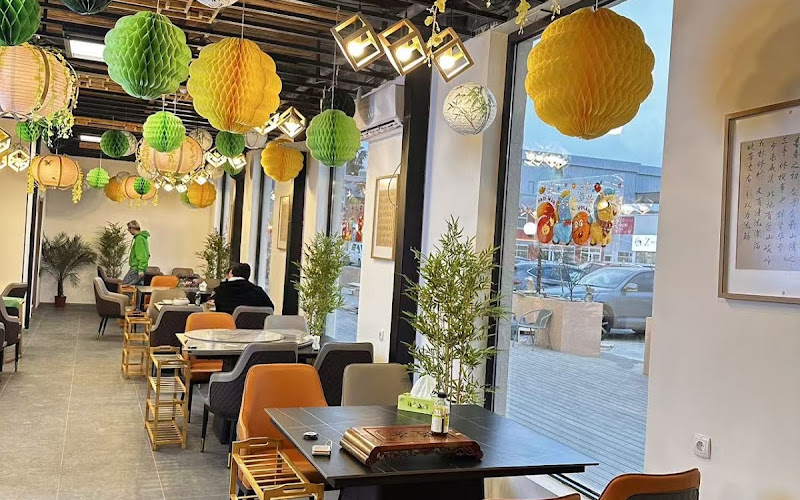 皇家壹品火锅yipin hot pot