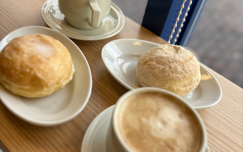 THE BLUE DONUT. 森ノ宮の青いドーナツカフェ