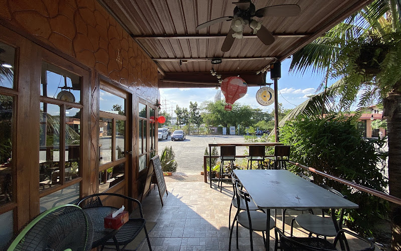 All new café