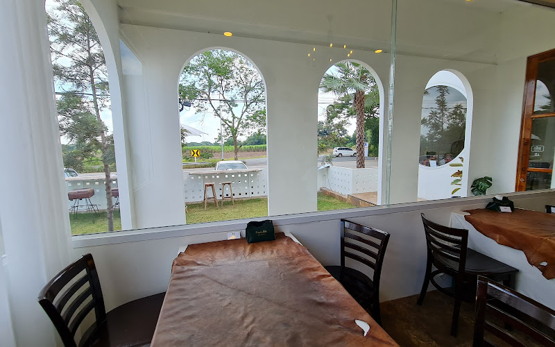 Tarly's cafe ต้าลี่คาเฟ่