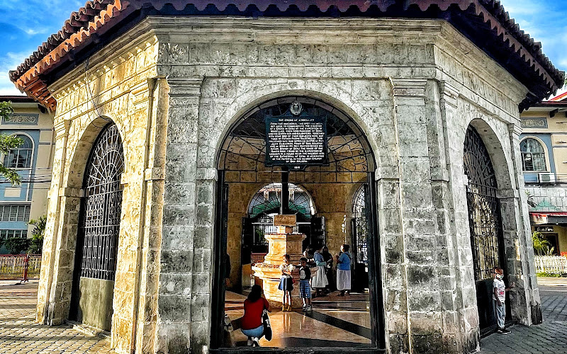 Magellan's Cross
