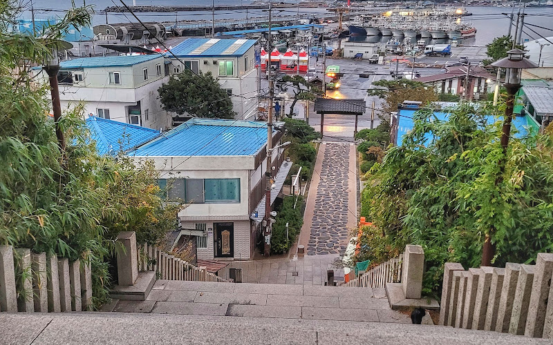 동백꽃필무렵 촬영지계단