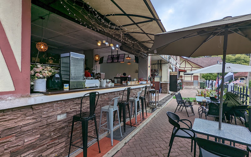 Memory Cafe & Laundry