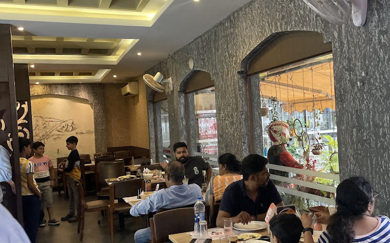 Alibaba & 41 Dishes - Thrissur