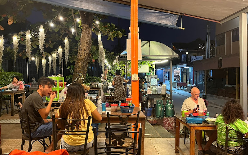 เตี๋ยวเจ้แหม่ม - เกาะเสม็ด Noodle