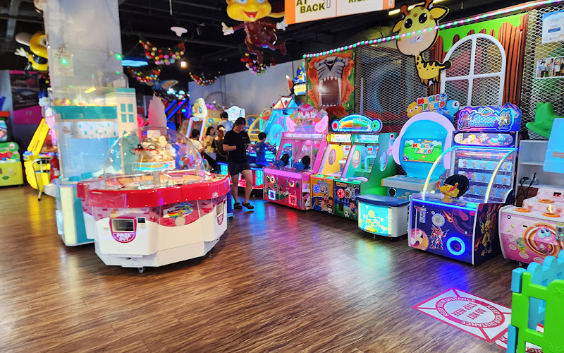 Paco FunWorld - KWM