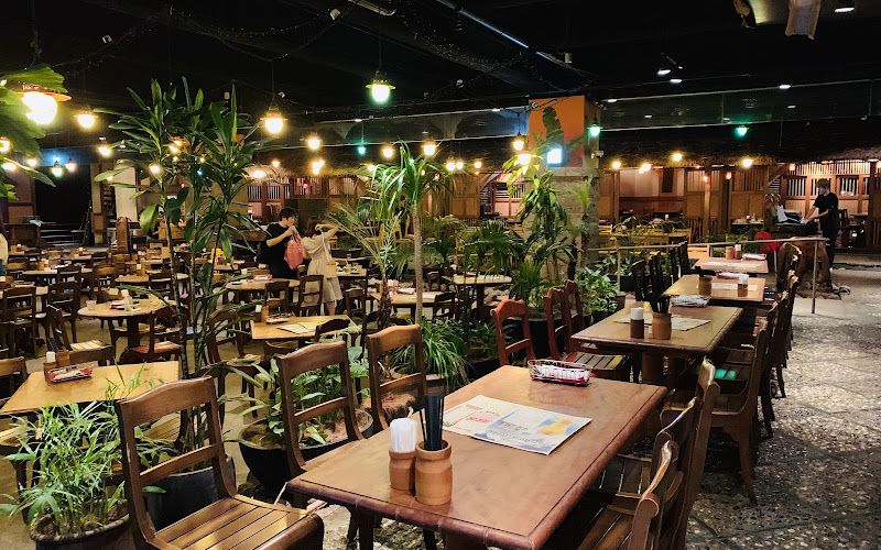 몬순 카페 마이하마 익스피어리