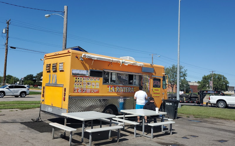 La Riviera Food Truck