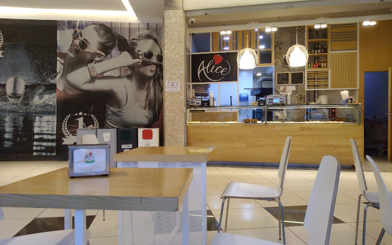 Alice Pizza