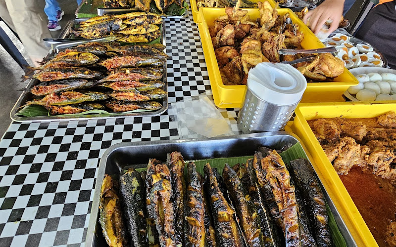 Maktam Selera Kampung