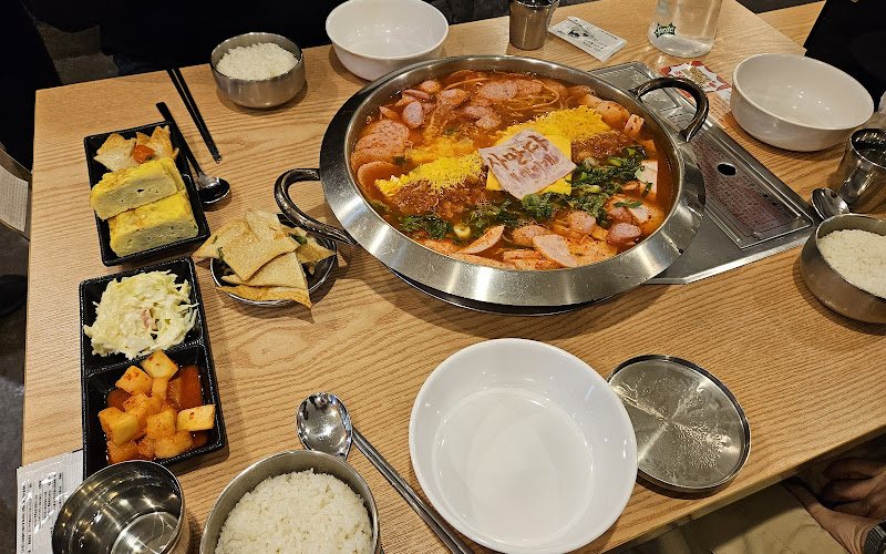 칠리부대찌개&스테이크