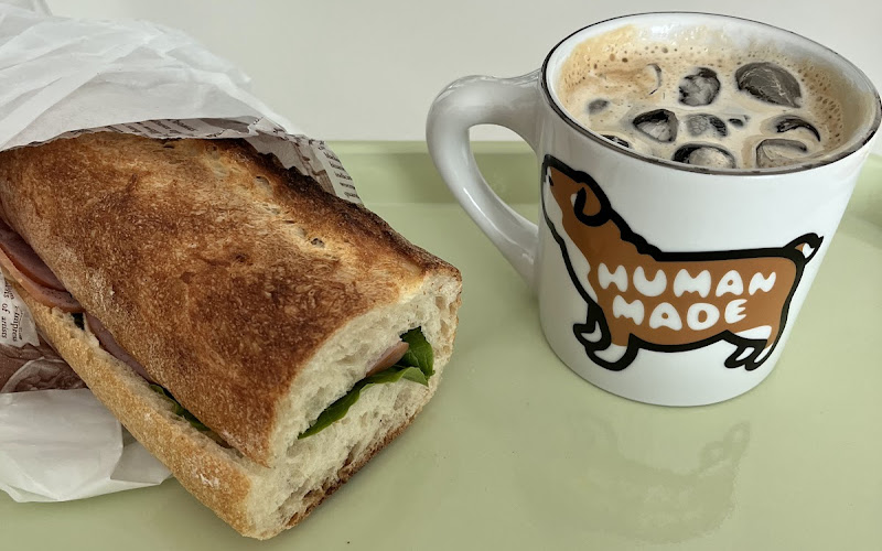 플레인 빵집(plain bakery & coffee)