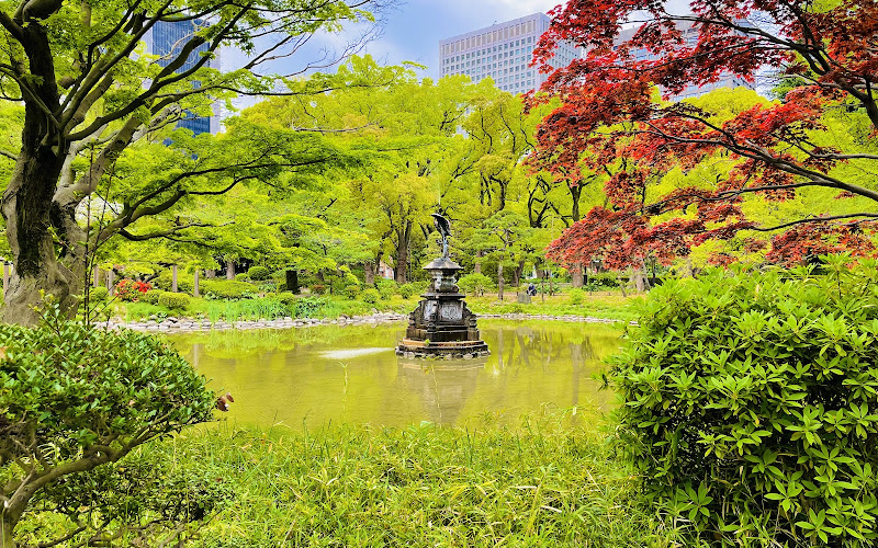 Crane Fountain