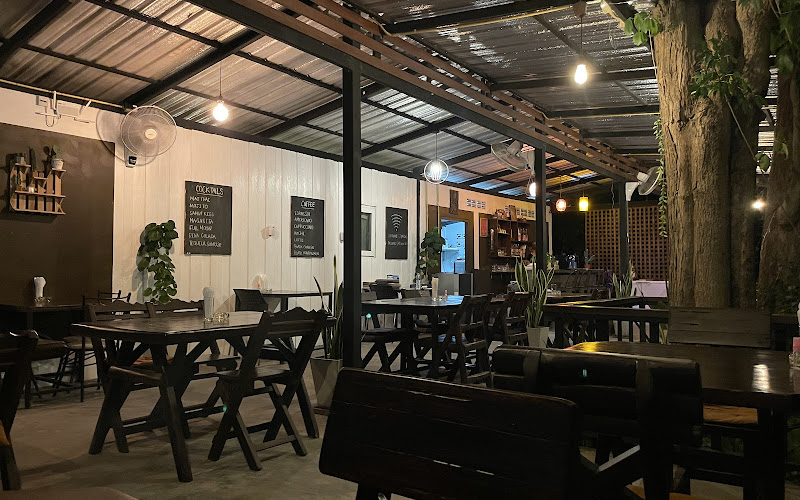 Jin's bar & restaurant