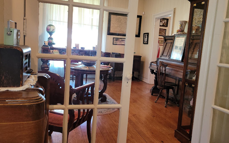 Hot Spring County Museum